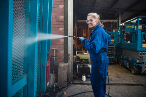Best Building Exterior Washing  in Kalispell, MT